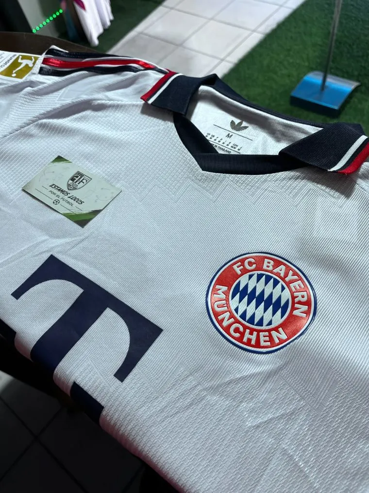 Camiseta Bayern Múnich Alterna